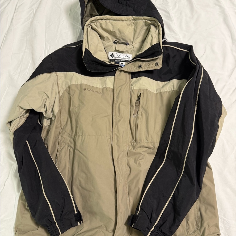 Columbia Two-Tone Hooded Raincoat in Khaki and Black